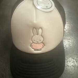 NWT Miffy Bunny Trucker Hat – Cream & Black Mesh Snapback Cap